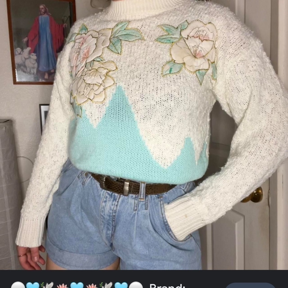 Vintage embroidered pullover‎ made in the 80s